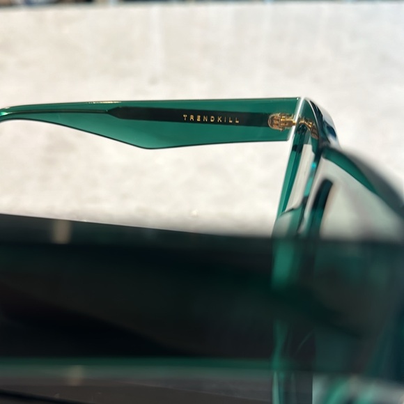 Saint Owen Trend Kill Emerald Sunglasses - Picture 5 of 6